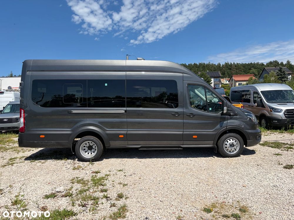 Ford Transit L2H3 Limited - 1