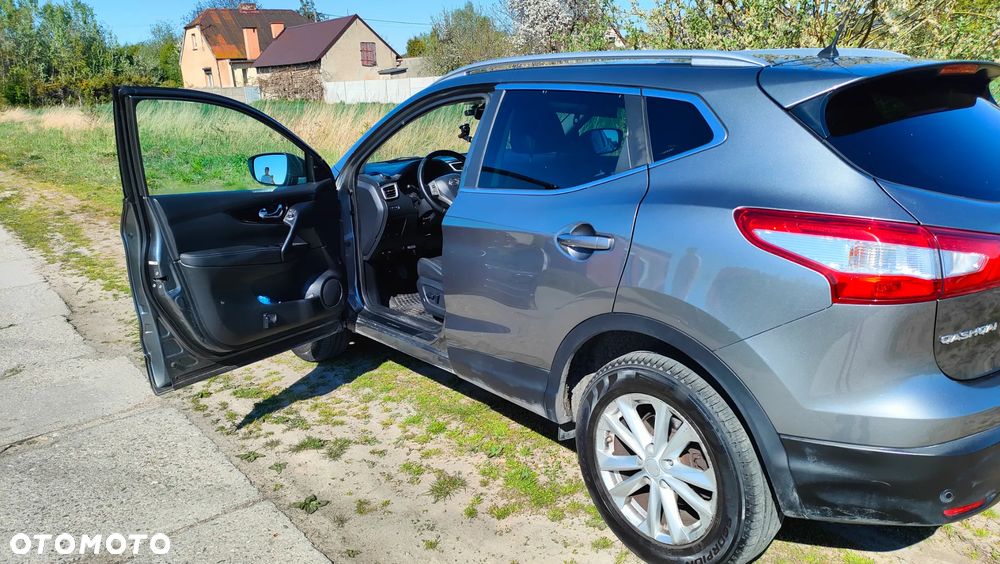 Nissan Qashqai 1.5 dCi Tekna - 9