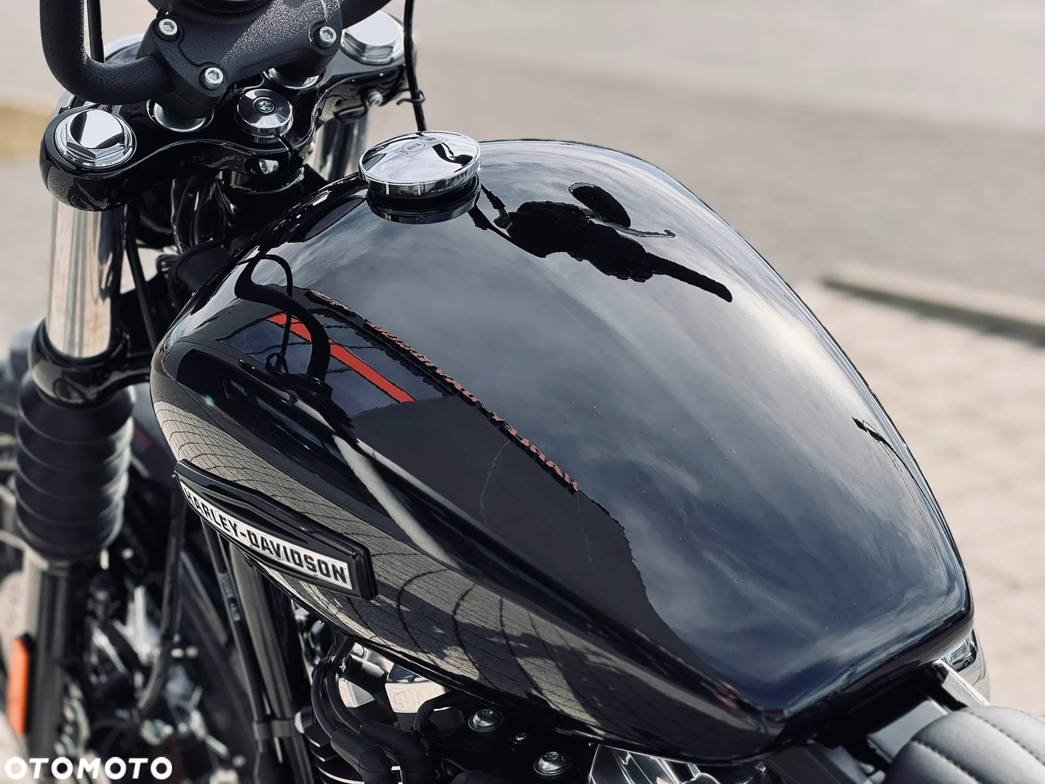 Harley-Davidson Softail Street Bob - 14