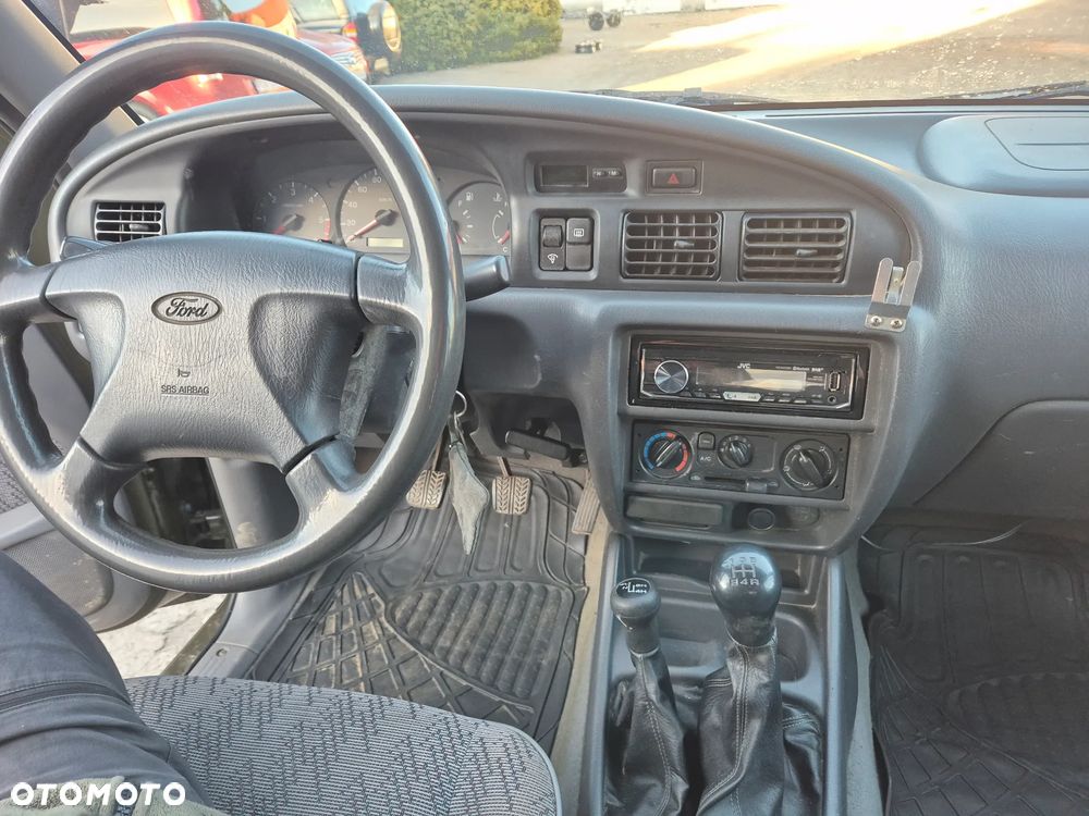 Ford Ranger Standard - 22