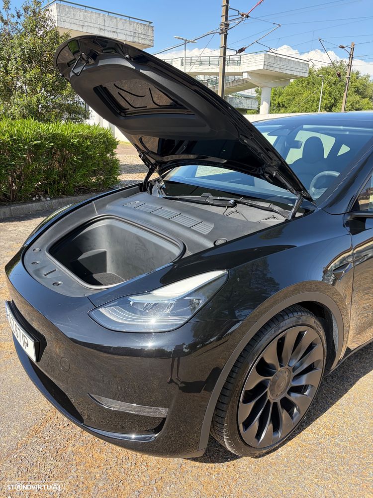 Tesla Model Y Performance Tração Integral - 9