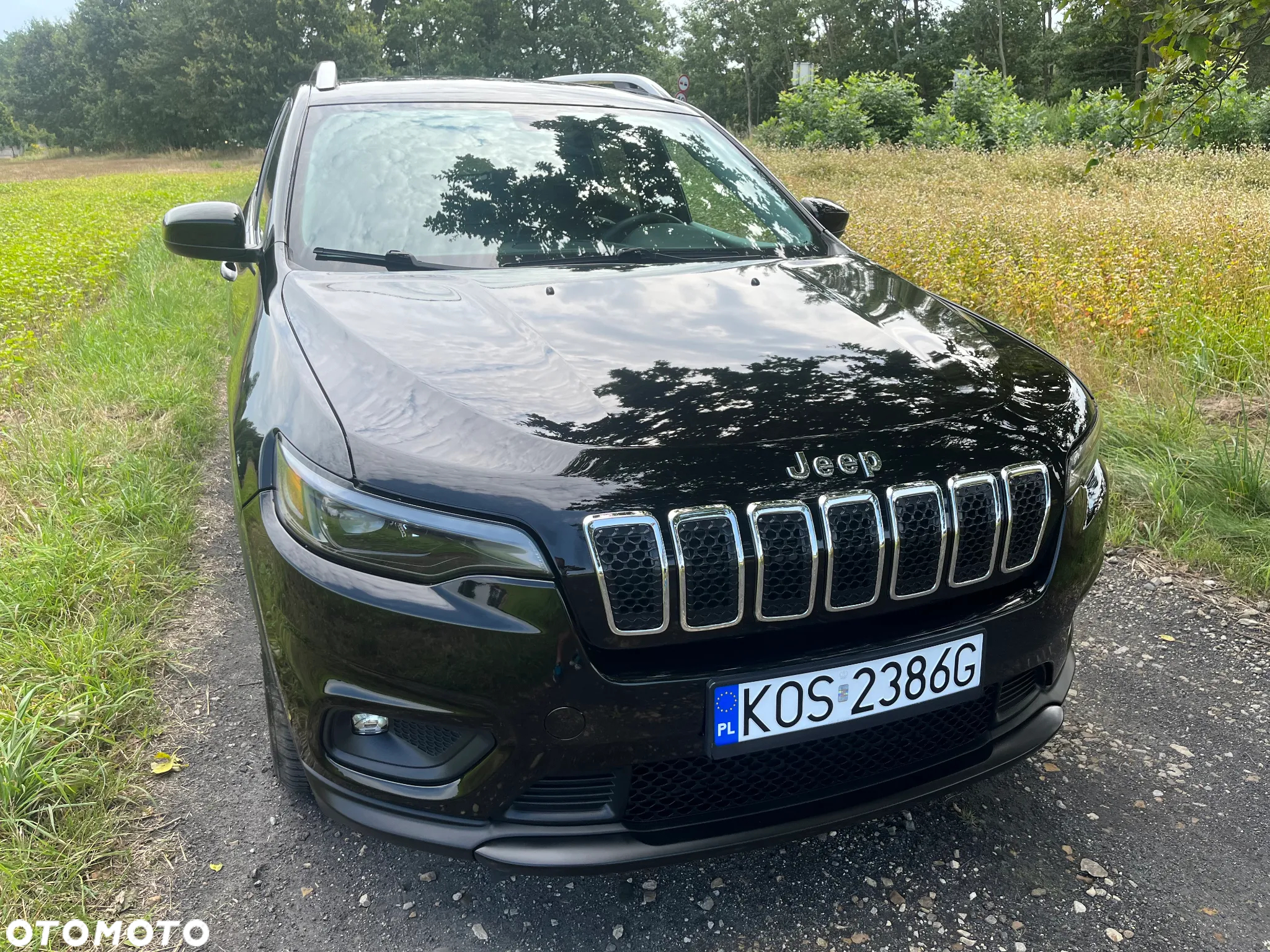 Jeep Cherokee - 3