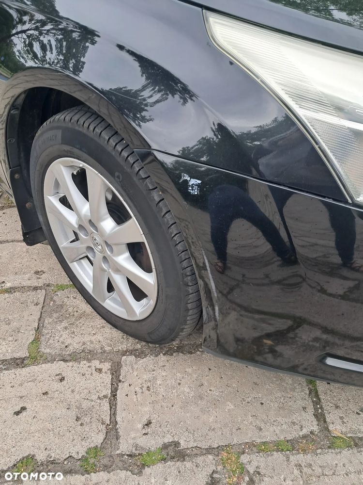 Toyota Avensis 2.0 D-4D Sol - 9