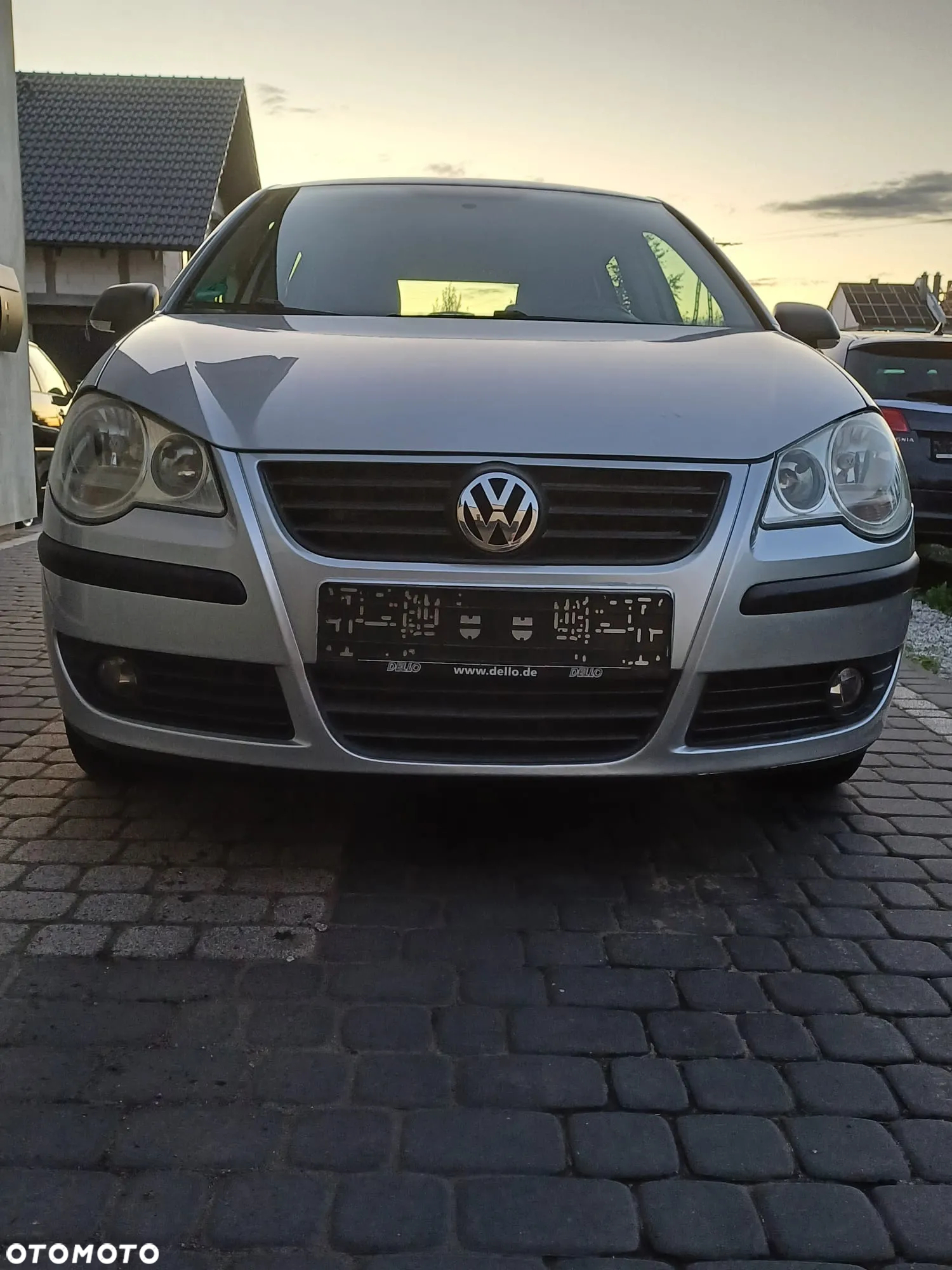 Volkswagen Polo - 2