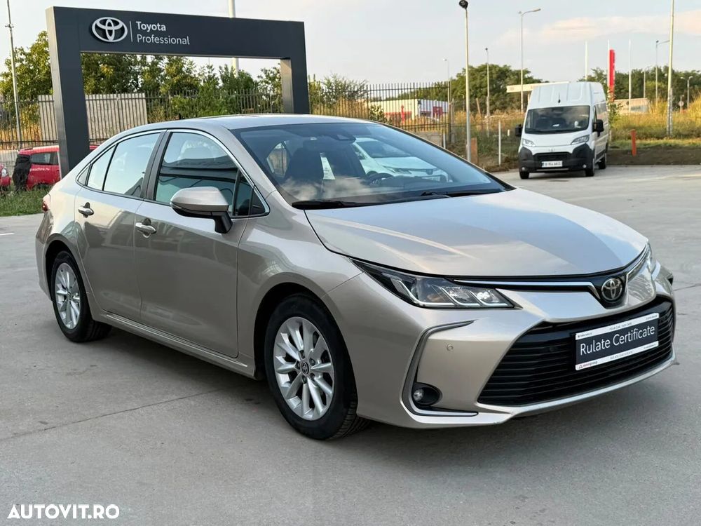 Toyota Corolla - 5