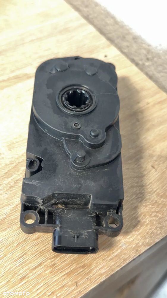 SILNICZEK ŻALUZJI BMW G20 G21 9881645 - 2