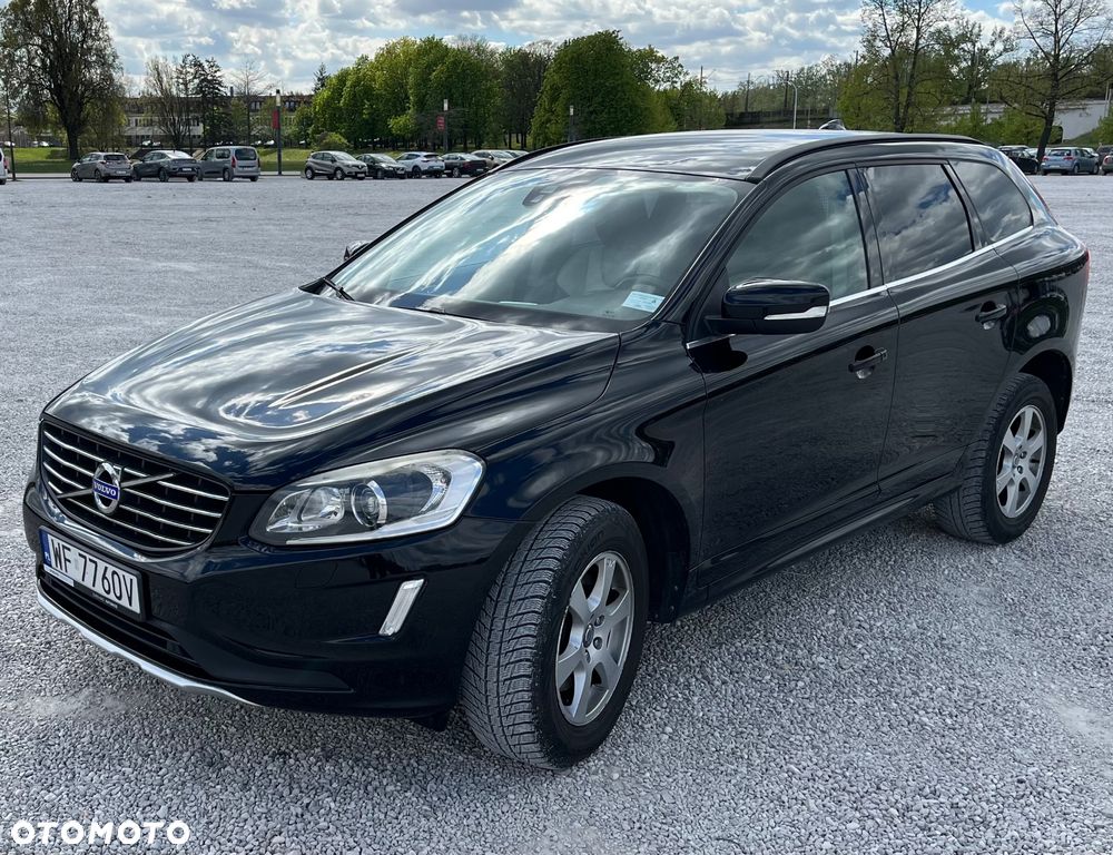 Volvo XC 60 D4 Drive-E Momentum - 1