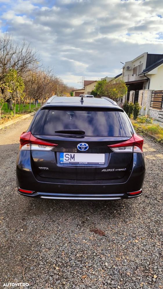 Toyota Auris 1.8 L VVT-i Sol+ - 5