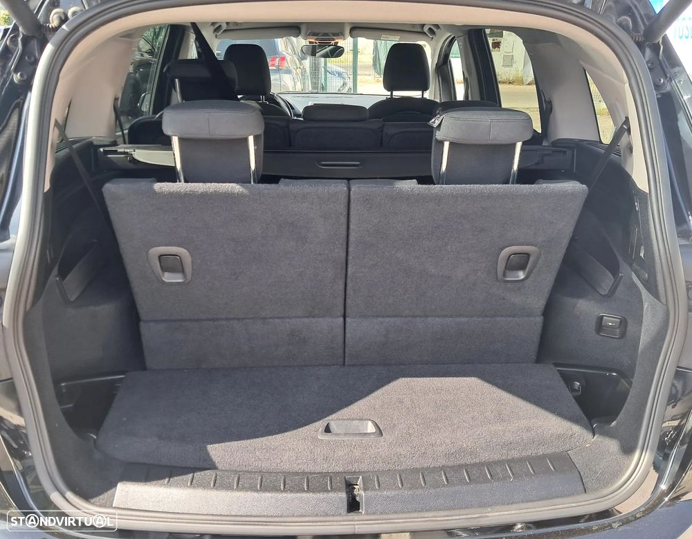 BMW 216 Gran Tourer d 7L Advantage - 11