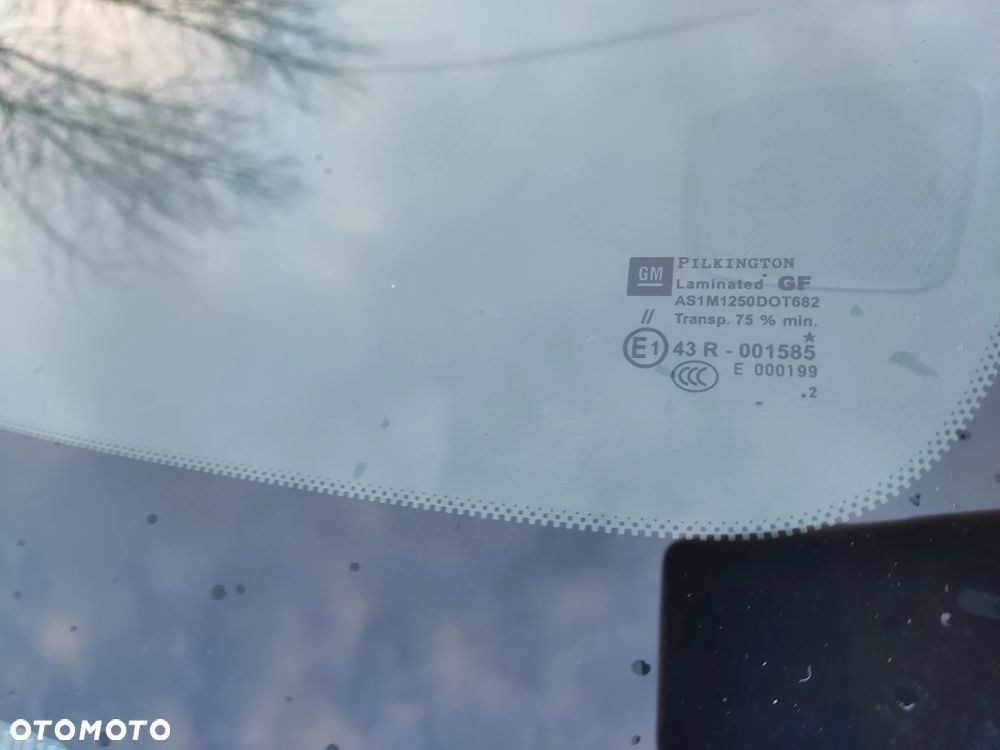 Opel Astra 1.4 Turbo 150 Jahre - 12