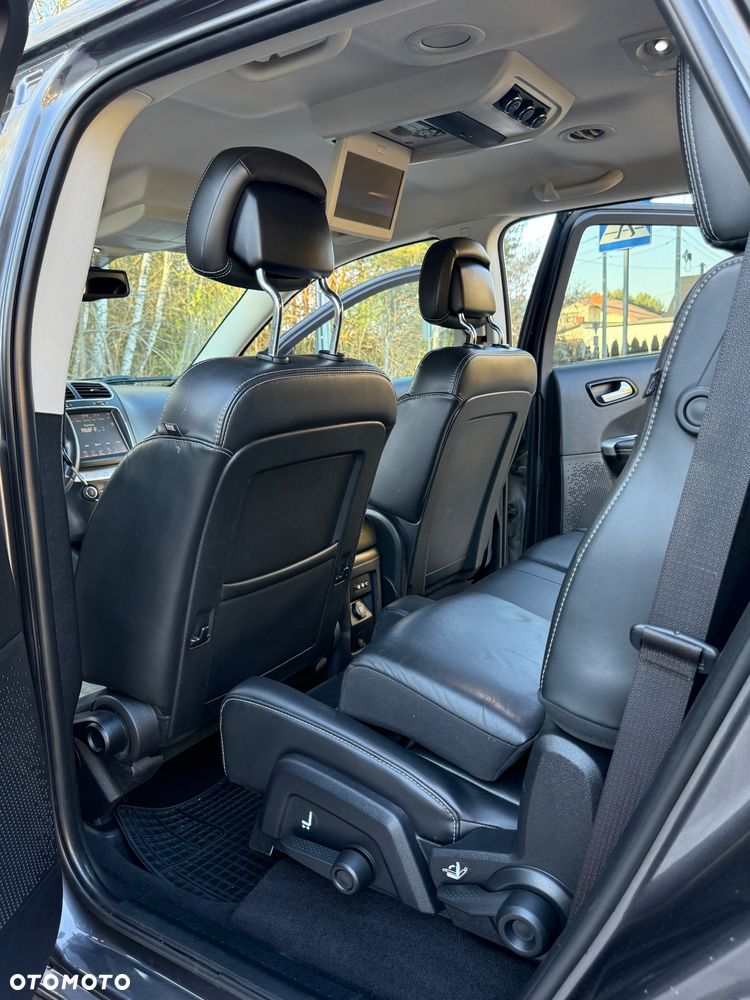 Fiat Freemont 2.0 Multijet 16V DPF Automatik Allrad Cross - 23