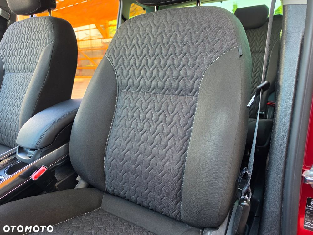 Opel Zafira Tourer 2.0 CDTI Active - 32