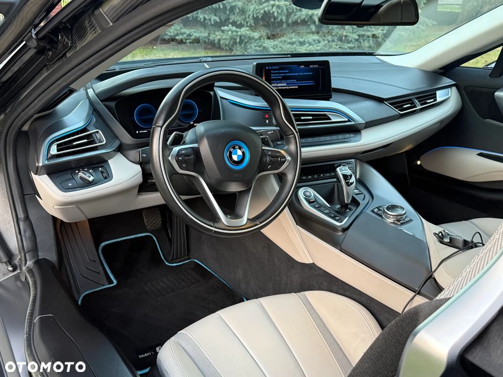 BMW i8 - 14