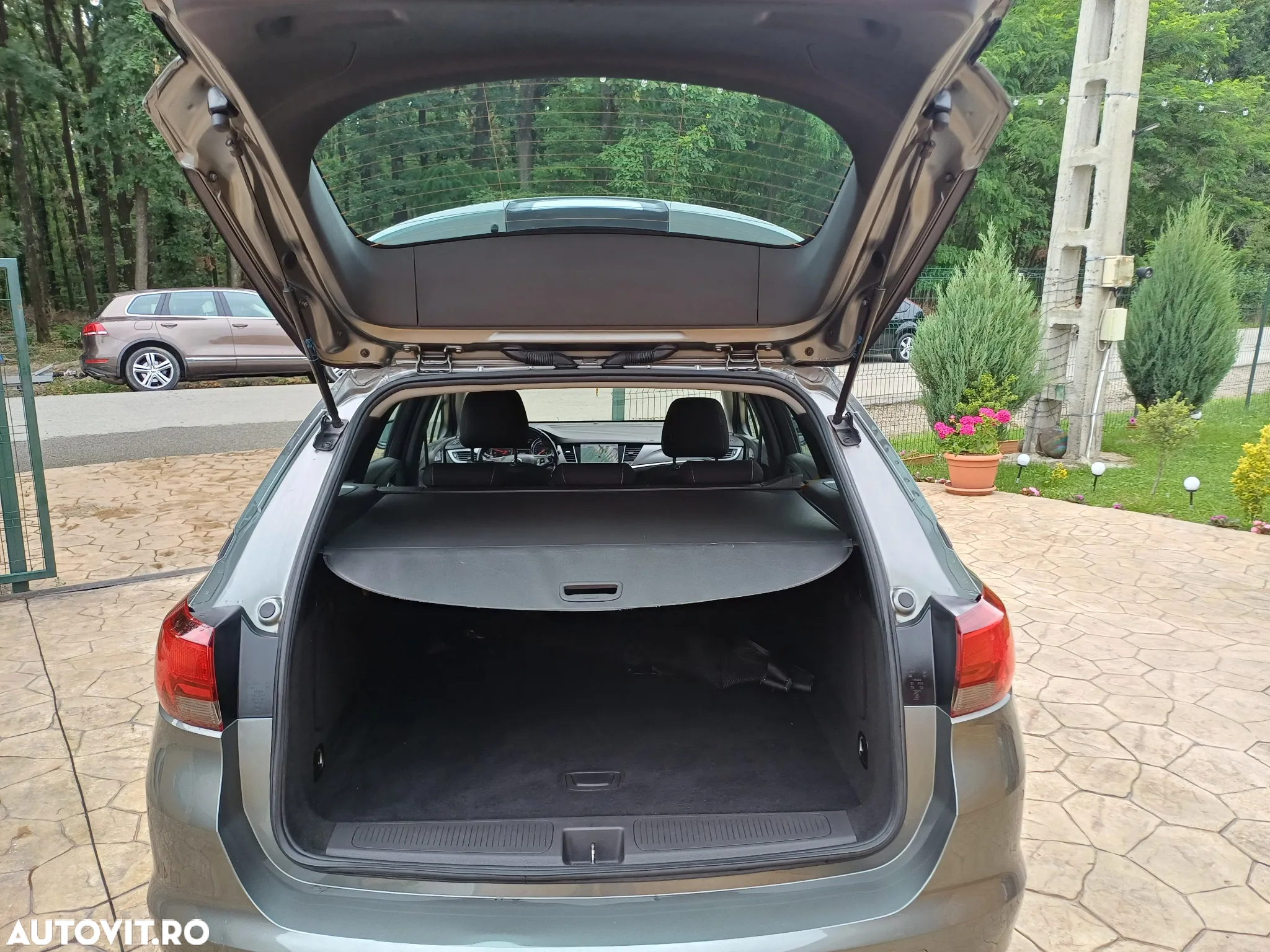 Opel Astra 1.6 CDTI ECOTEC ECOFlex Start/Stop Dynamic - 11