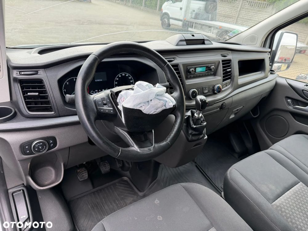 Ford TRANSIT CUSTOM - 16