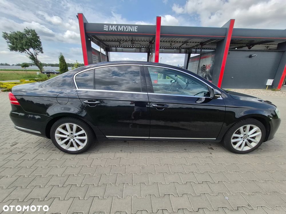 Volkswagen Passat 2.0 TDI Comfortline - 5