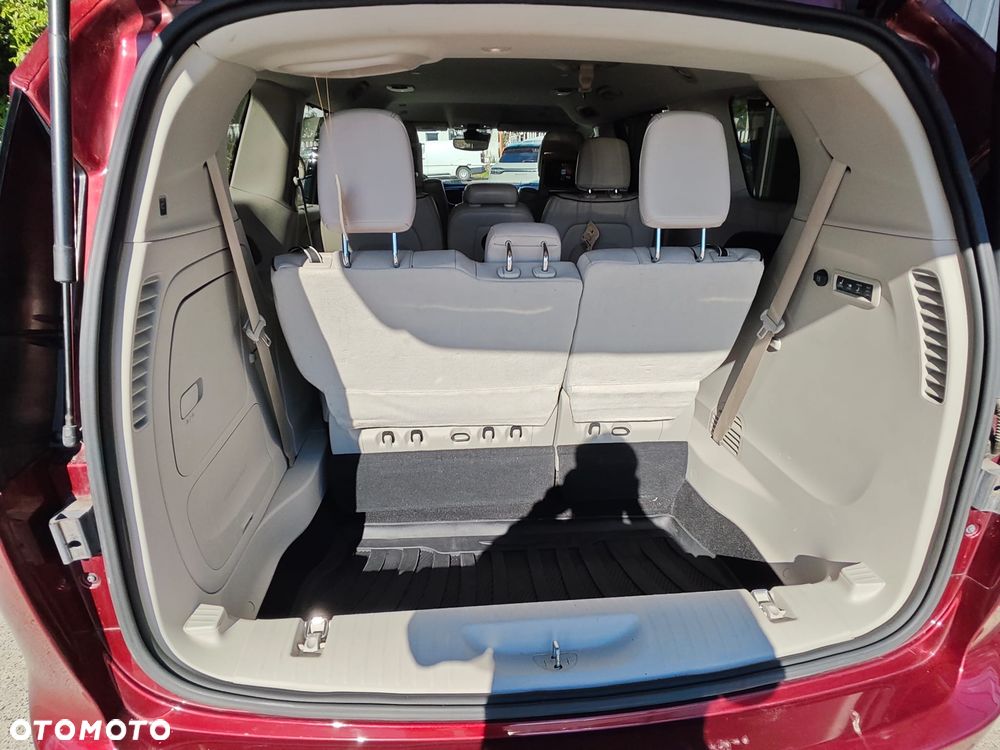 Chrysler Pacifica - 38