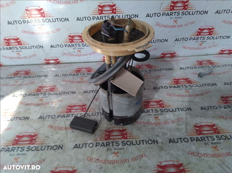 pompa motorina 1.9 tdi skoda octavia 2 an fabr. 2007 - 1