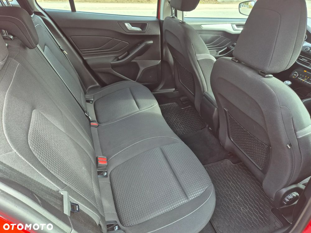 Ford Focus 1.5 EcoBlue SCR Active - 6