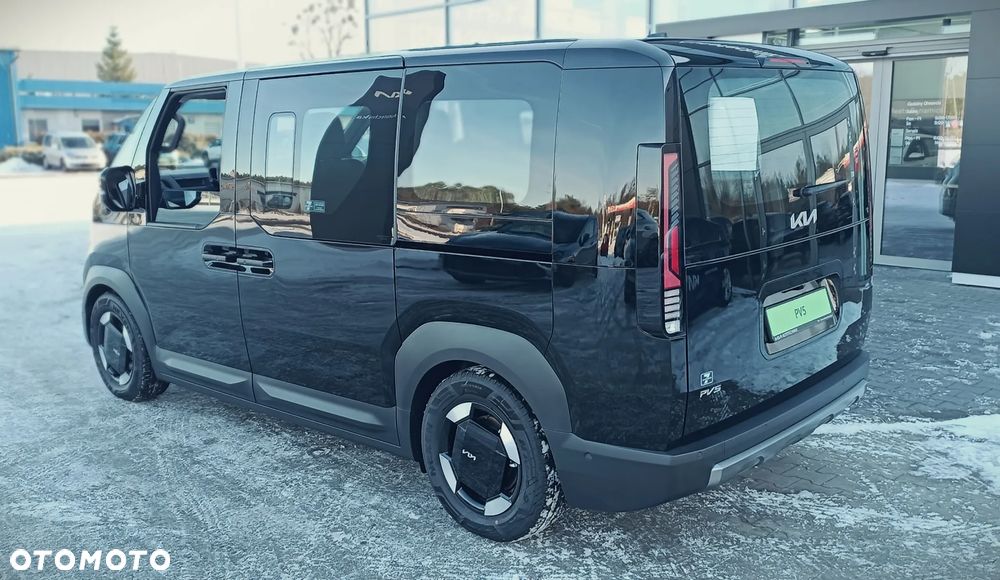 Kia PV5 - 8