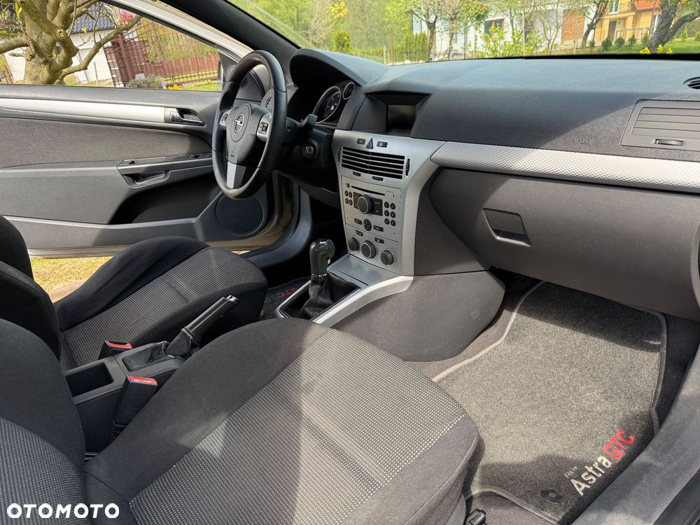 Opel Astra - 11