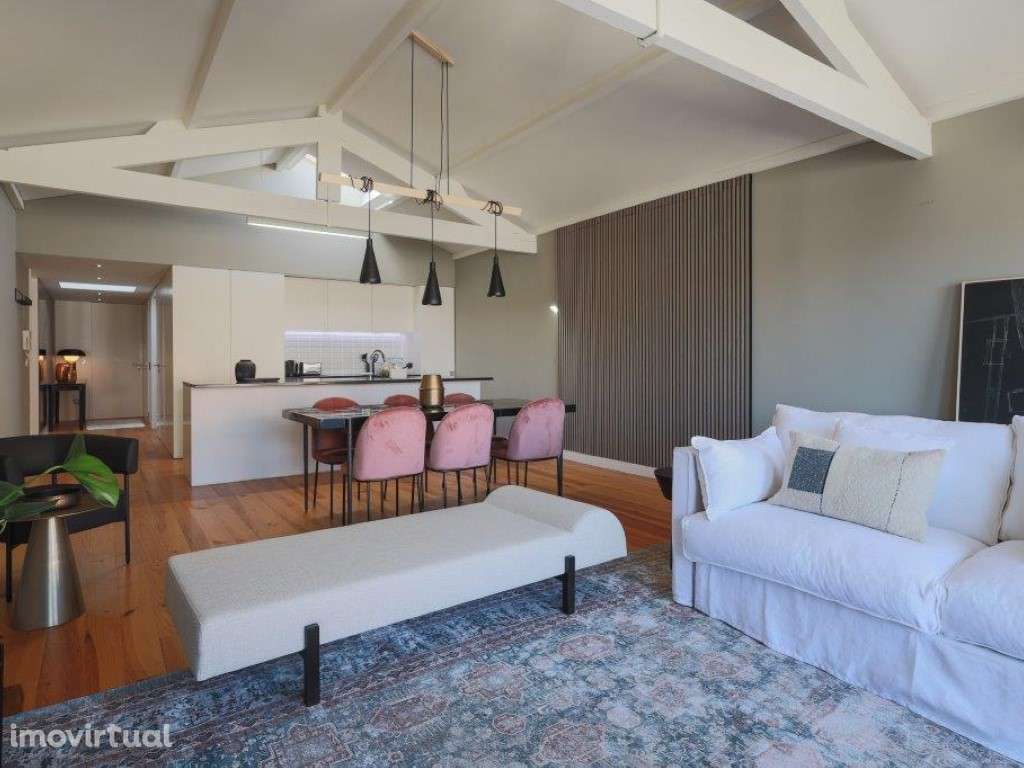 T2 ultimo piso Mouzinho da Silveira - Grande imagem: 4/25