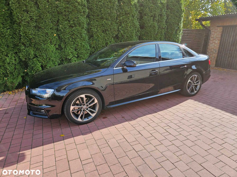 Audi A4 Limousine