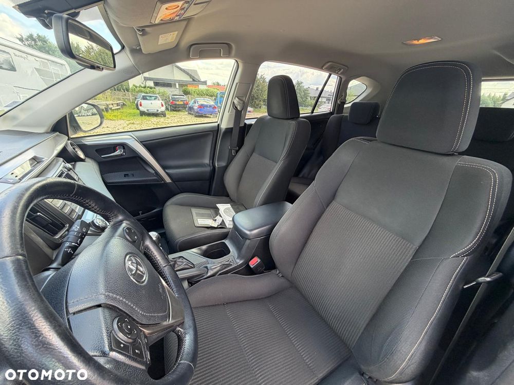 Toyota RAV4 2.2 D-4D Prestige - 10