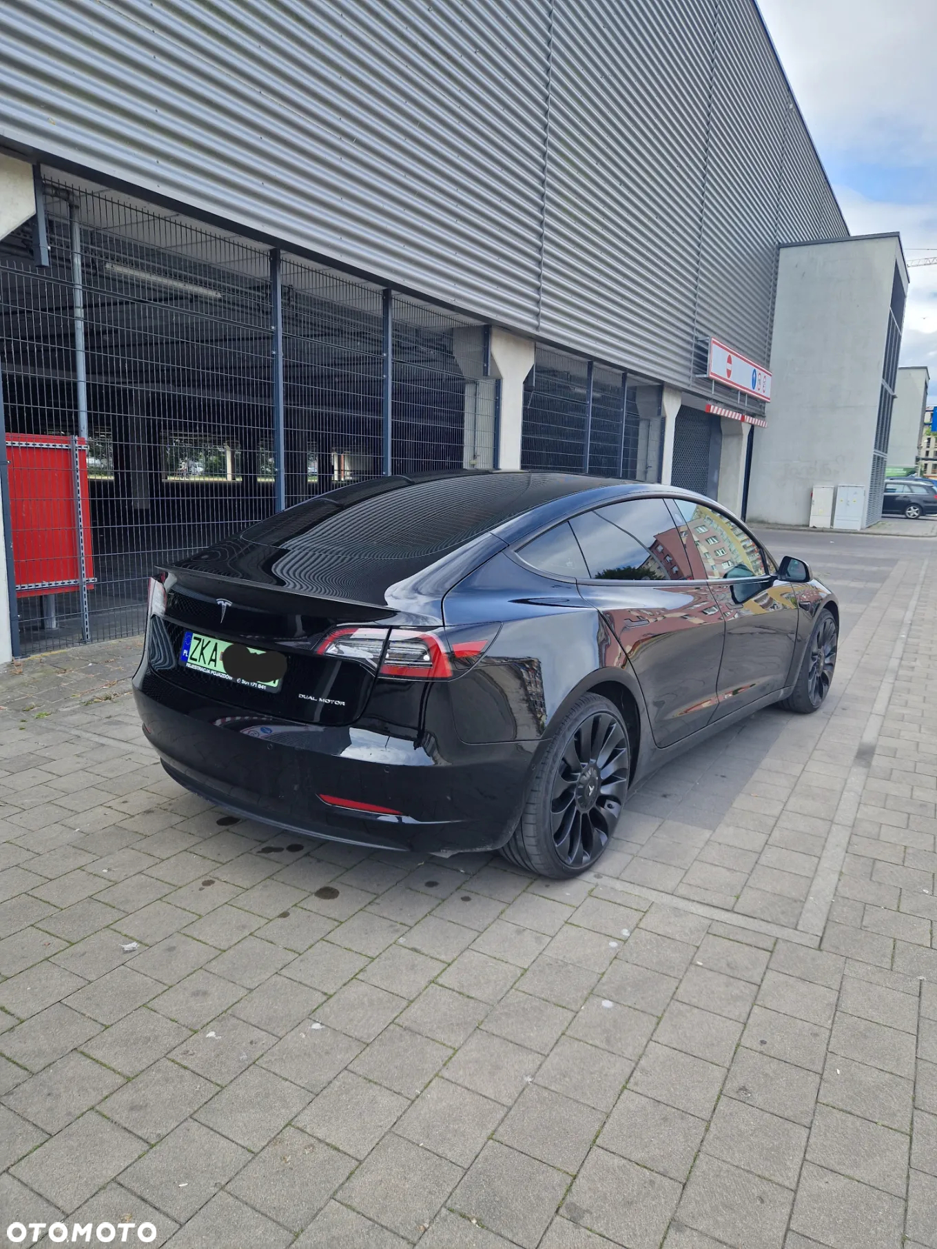 Tesla Model 3 Performance AWD - 2