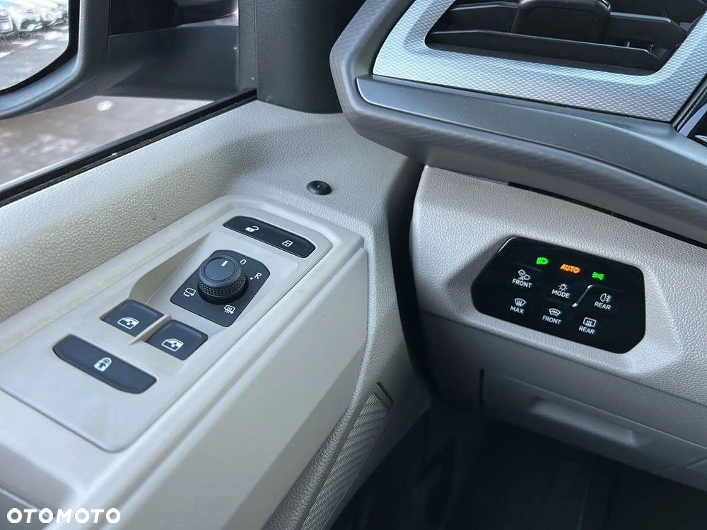 Volkswagen California - 26