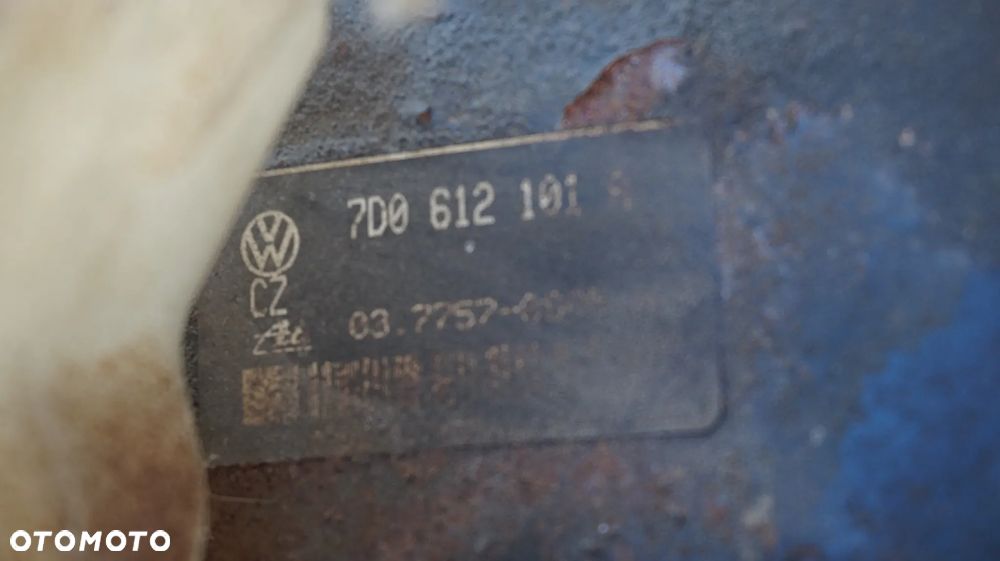 Volkswagen Transporter T4 2.5TDI serwo pompa hamulcowa pedaly sprzegla hamulca komplet podstawa pedalow 7D0612101A - 5