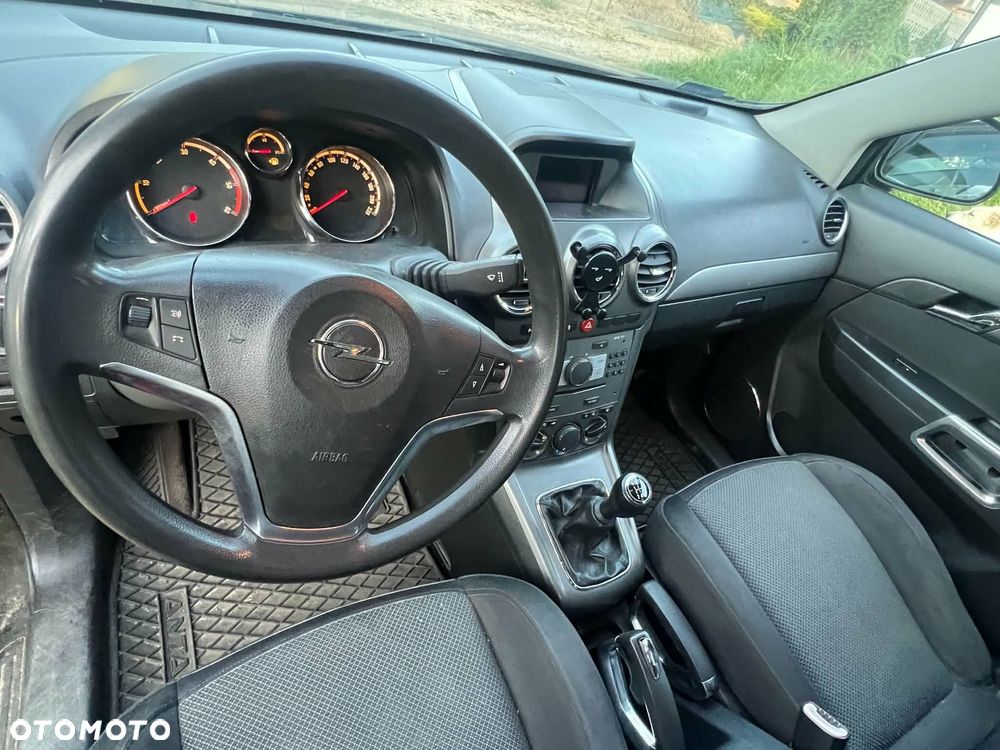 Opel Antara - 11