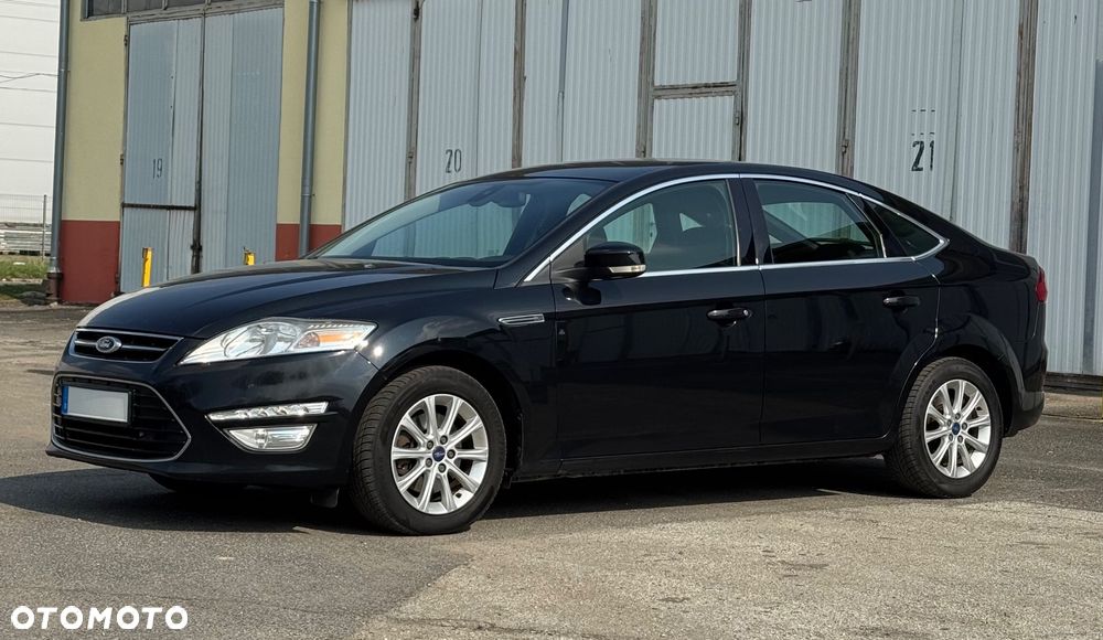 Ford Mondeo 2.0 TDCi Black Magic - 3