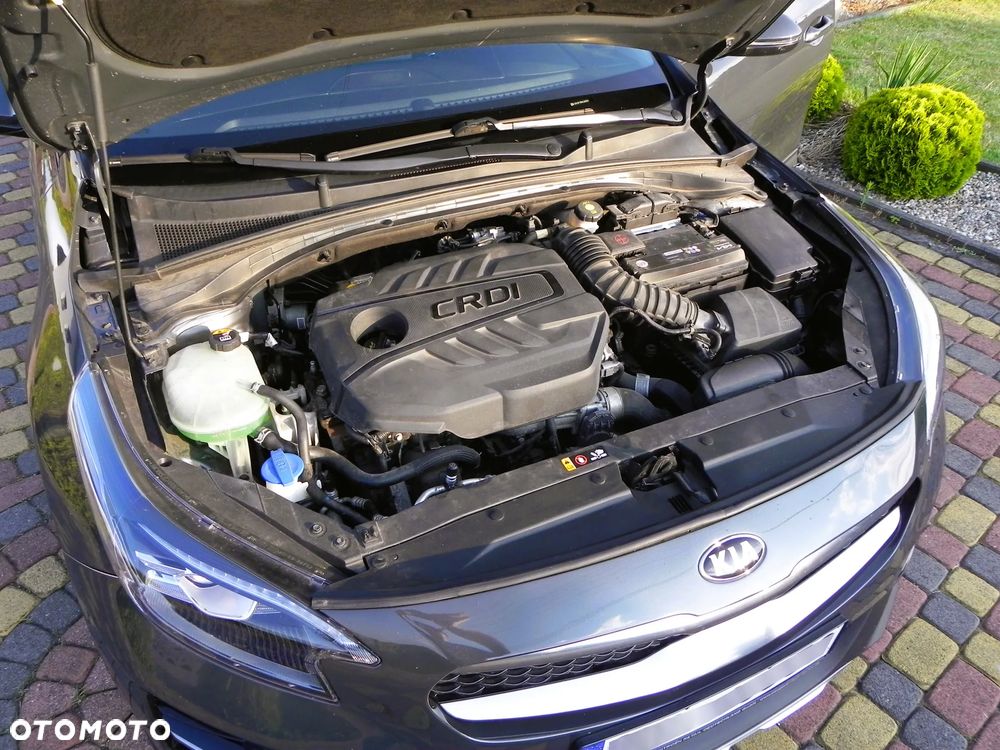 Kia XCeed - 10