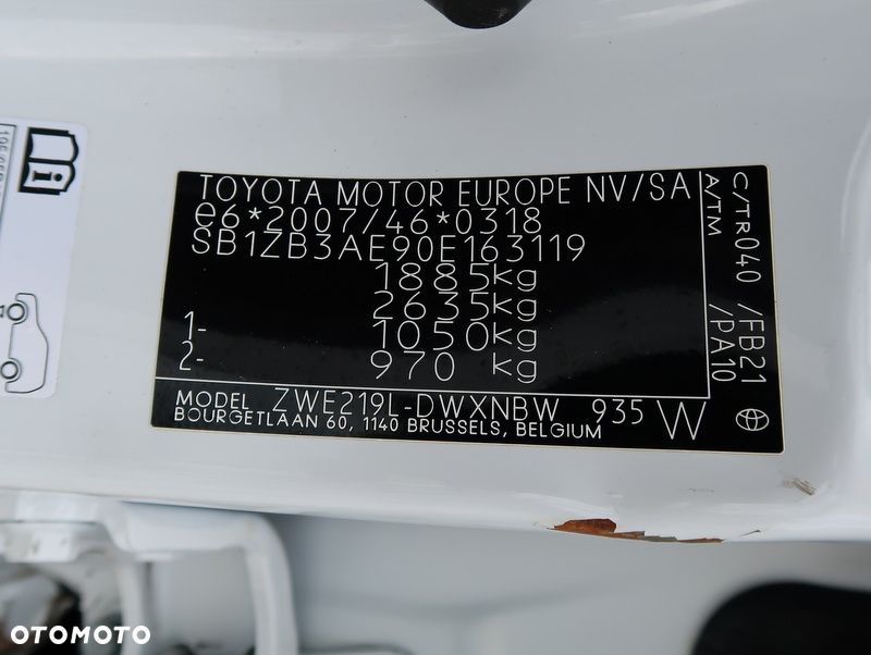 Toyota Corolla 1.8 Hybrid Comfort - 32