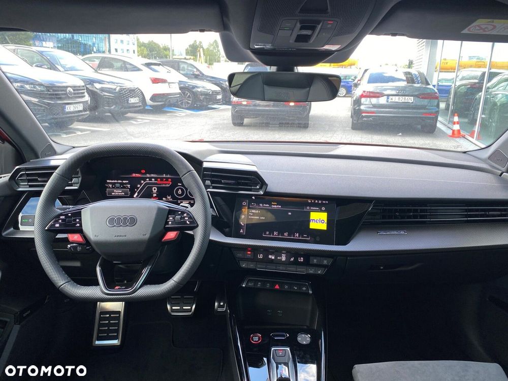 Audi RS3 Limousine - 15