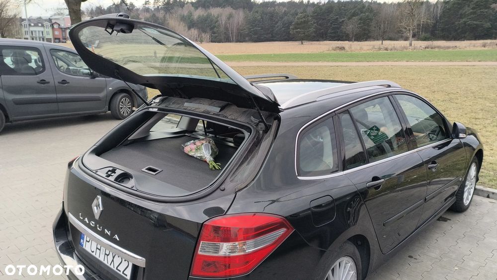 Renault Laguna 3.5 V6 Initiale - 8