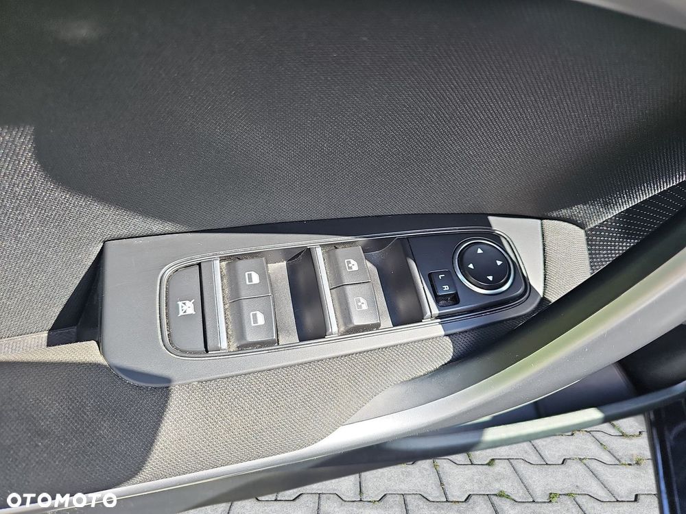 Kia Ceed 1.5 T-GDI M - 9