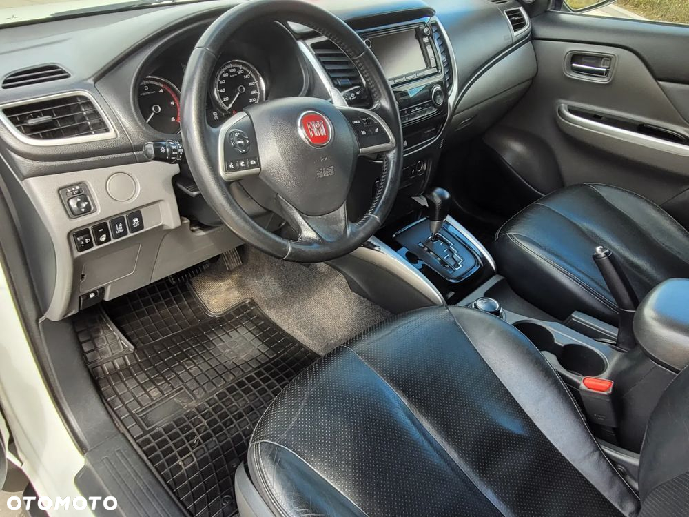Fiat Fullback 2.5 - 11