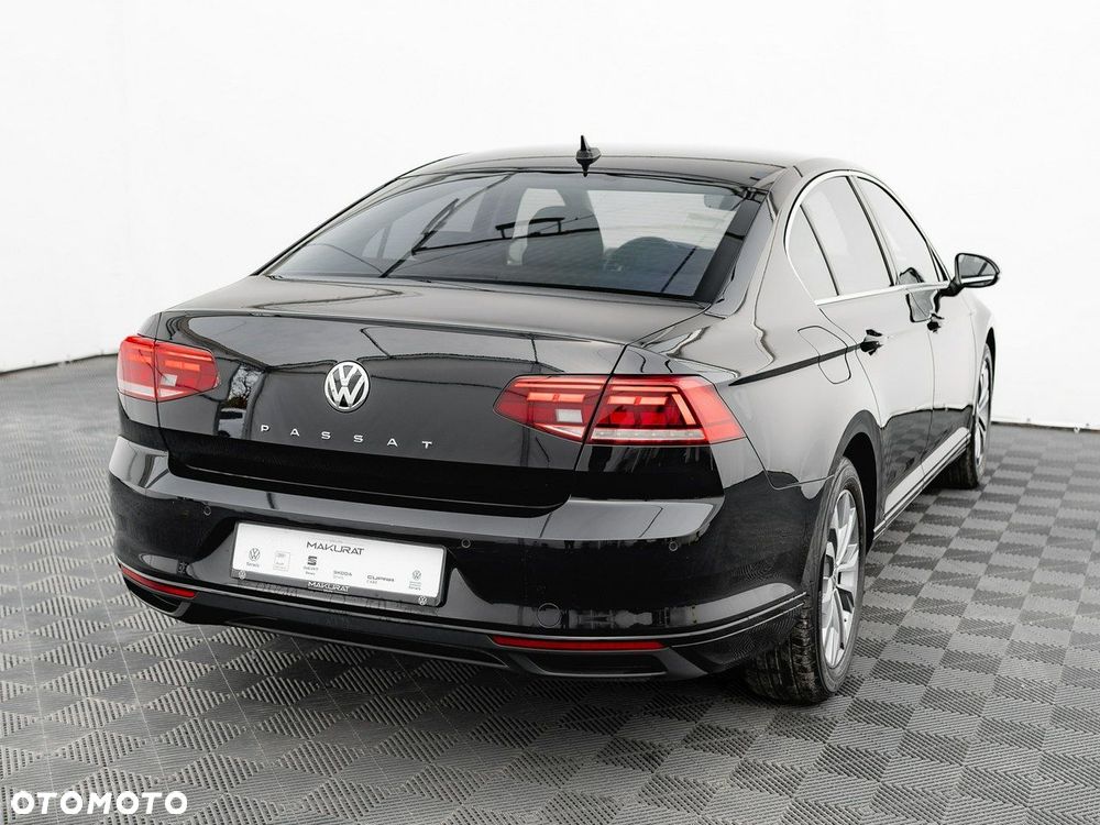 Volkswagen Passat 2.0 TSI Business DSG - 6