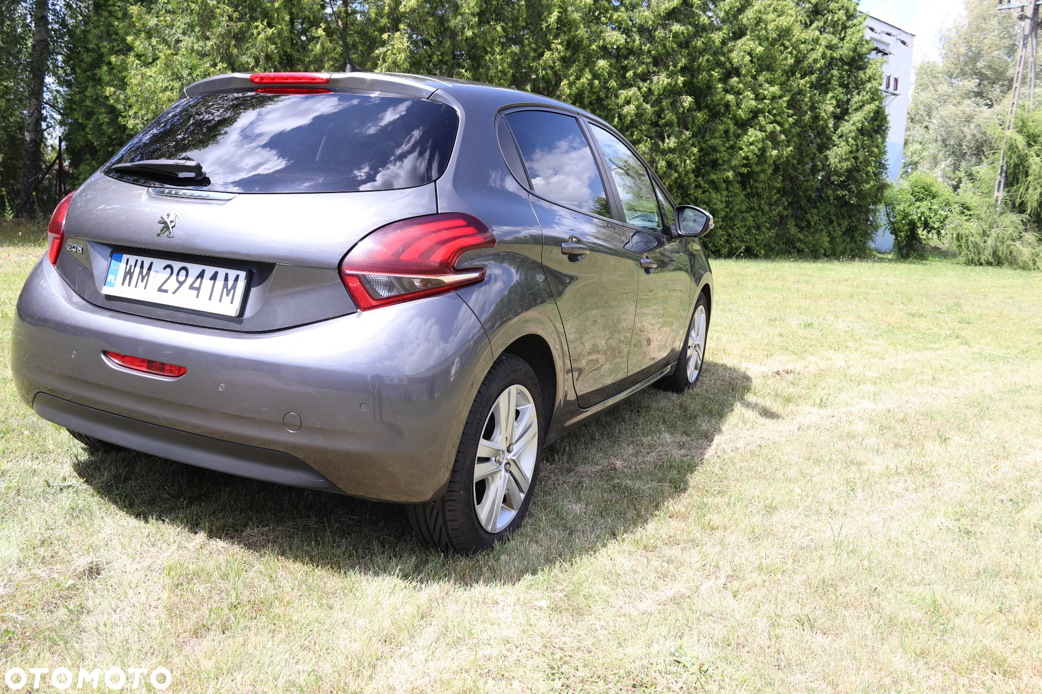 Peugeot 208 1.2 PureTech GPF Signature S&S - 6