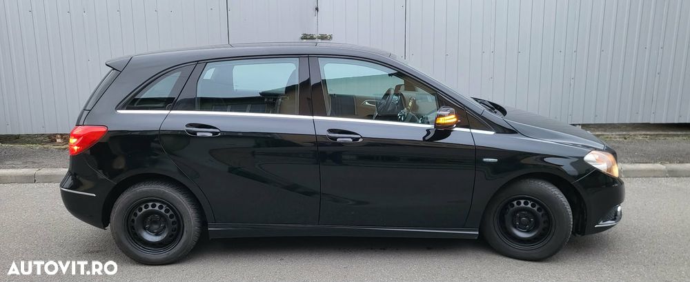 Mercedes-Benz B 180 CDI BlueEfficiency - 2