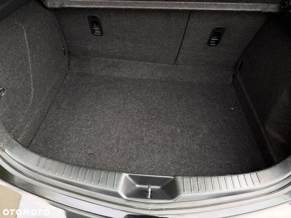 Mazda 3 1.6 Active - 31