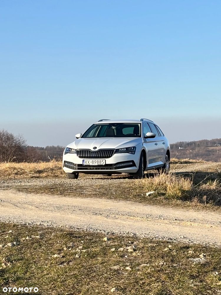 Skoda Superb 2.0 TDI Style DSG - 6