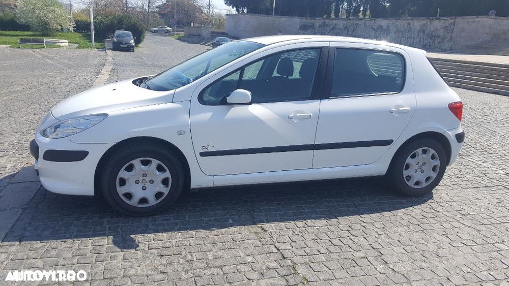 Peugeot 307 1.4 XR - 6