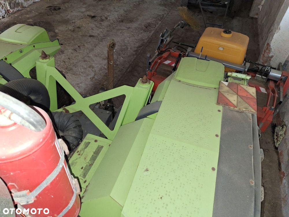 Claas Xerion 3800 4X4 - 28