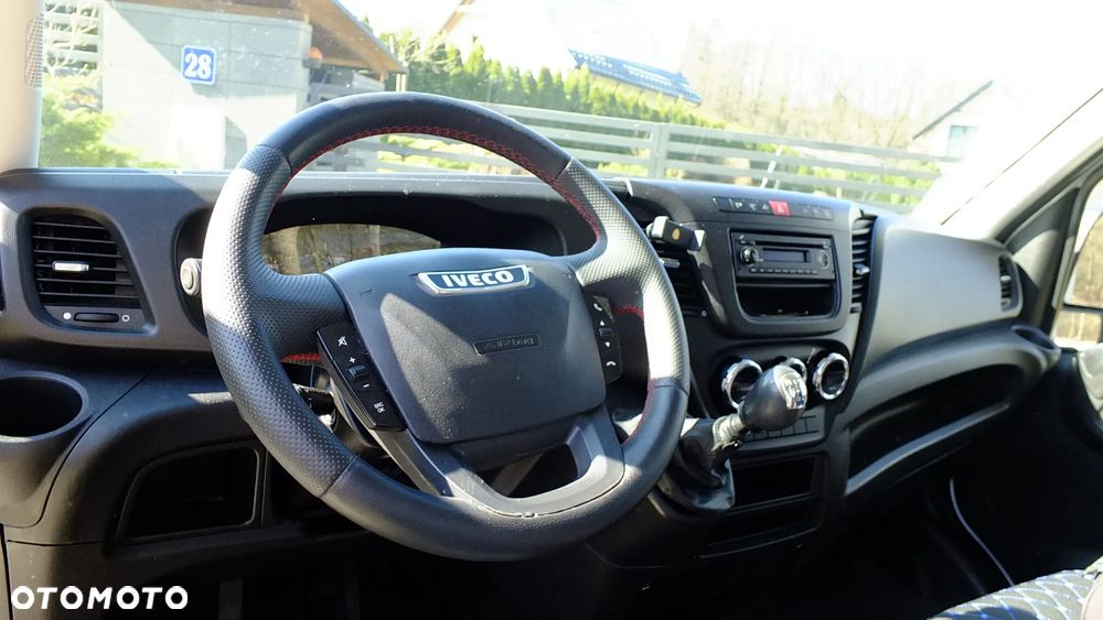 Iveco DAILY - 23