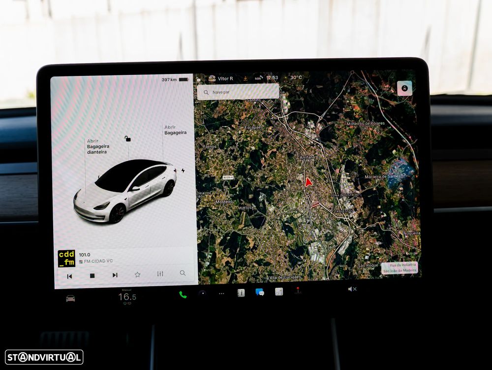 Tesla Model 3 Performance Dual Motor AWD - 33