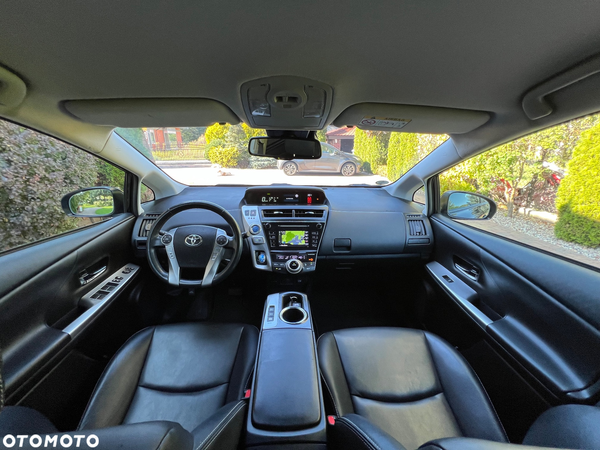 Toyota Prius+ (Hybrid) Comfort - 23