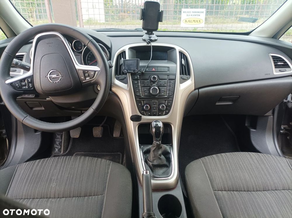 Opel Astra 1.4 Turbo Sports Tourer - 13
